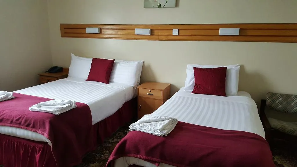 Anno Santo Hotel Голуэй